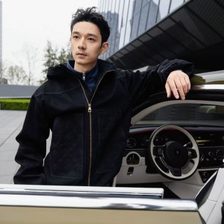 Louis Vuitton Monogram Down Puffer Jacket Black view 2