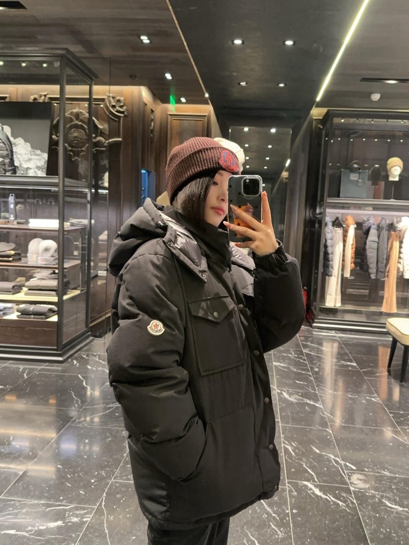 Black Oversized Puffer Down Jacket view