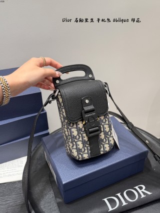 Dior Saddle Oblique Phone Bag Black view 2