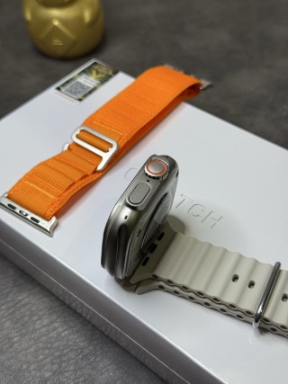 Apple Watch Ultra 2 Stainless Steel 46mm Silver view 10