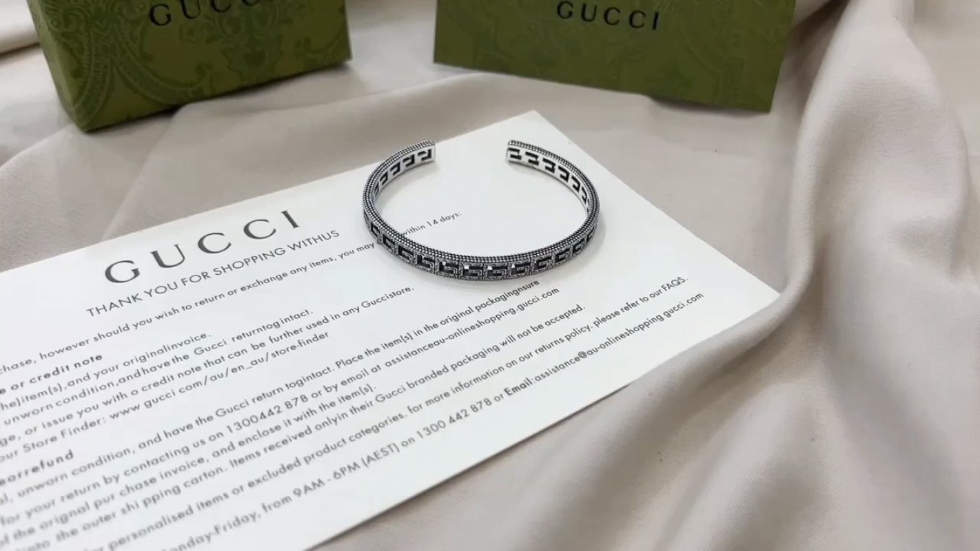 Gucci 925 Openwork G Logo Narrow Silver Bracelet