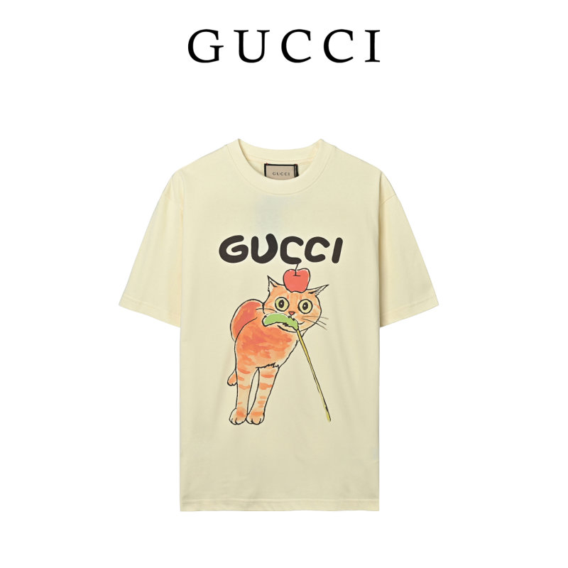 Gucci Cat Graphic Cream T-Shirt view