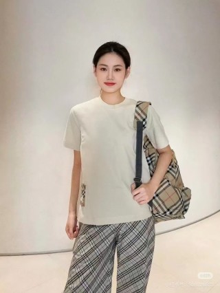 Cream Short Sleeve T-Shirt with Checkered Detail view 5
