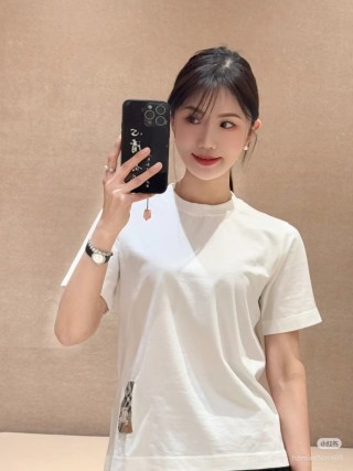 Cream Short Sleeve T-Shirt with Checkered Detail view 7