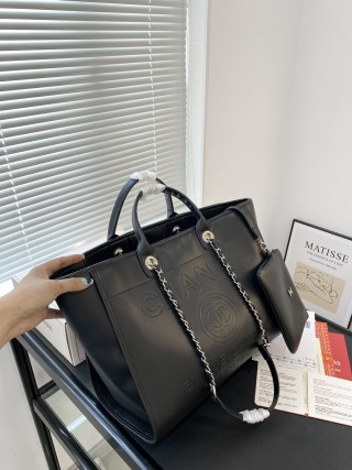 Chanel Black Beach Tote Bag 37x30cm view 4