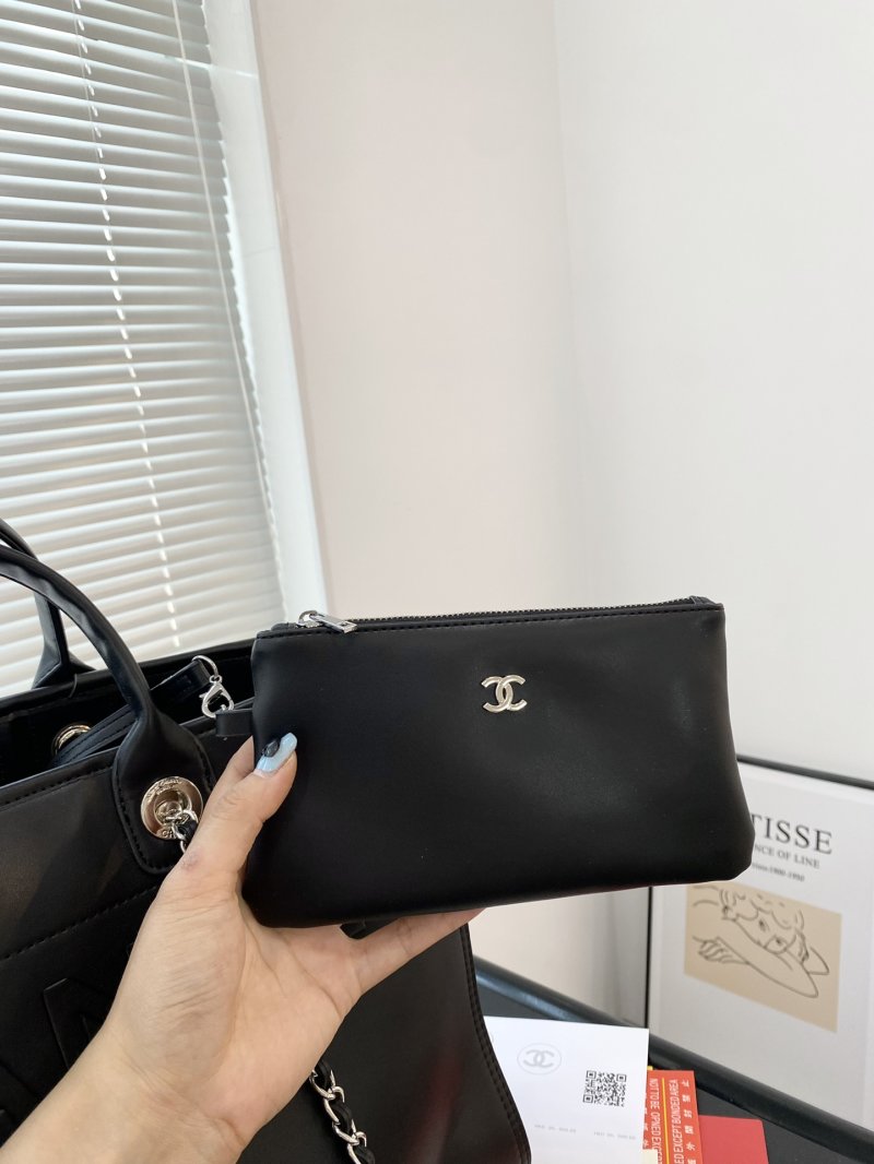 Chanel Black Beach Tote Bag 37x30cm view