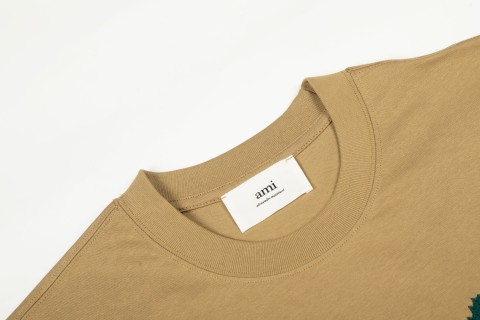 Ami Classic Heart Embroidery T-Shirt Beige view 3