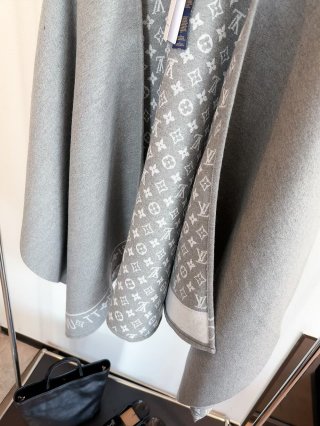 Louis Vuitton Monogram Wool Cashmere Blend Cape Scarf Grey view 6