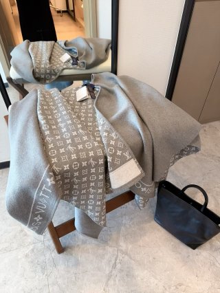 Louis Vuitton Monogram Wool Cashmere Blend Cape Scarf Grey view 7