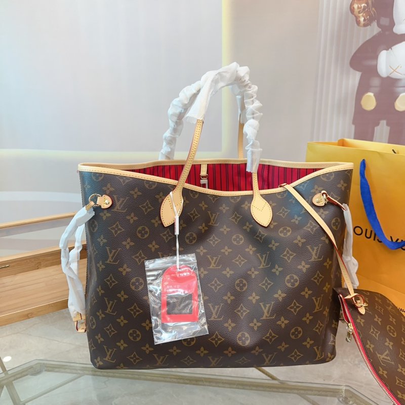 Louis Vuitton Neverfull MM Monogram Tote Bag