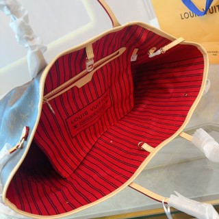 Louis Vuitton Neverfull MM Monogram Tote Bag view 9