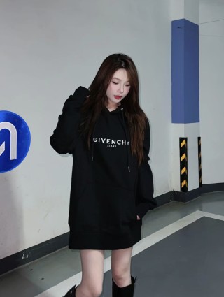 Givenchy Black Logo Hoodie view 7