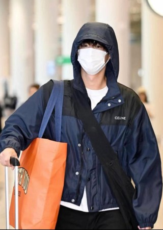Black Nylon Puffer Jacket with Hood view 4