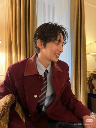 Gucci Red Corduroy Blazer Jacket view 8