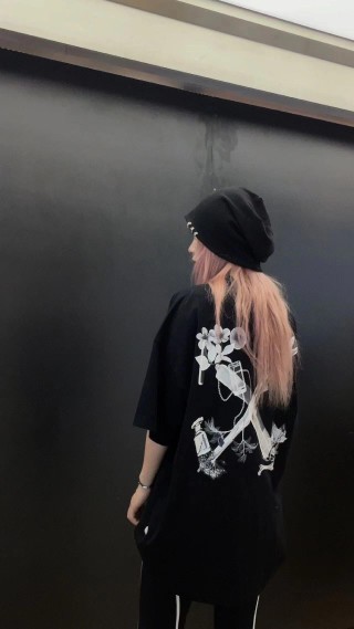 Black Graphic Print Short Sleeve T-Shirt view 4