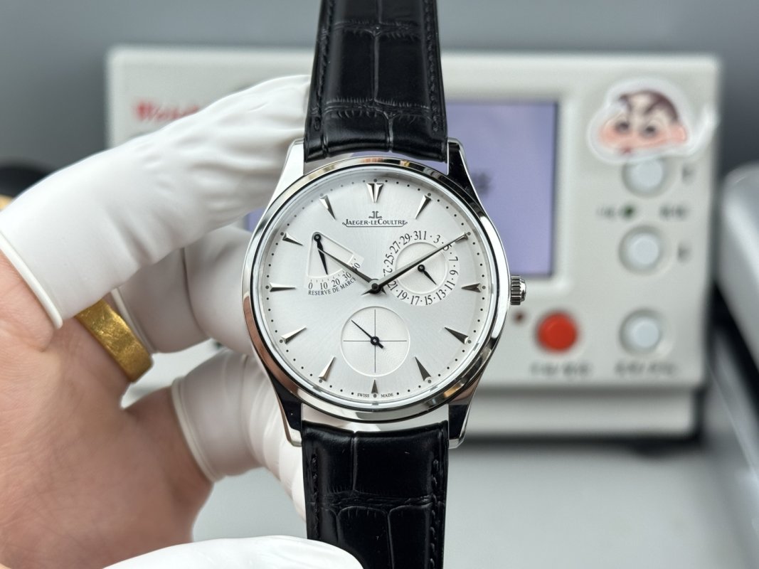 Jaeger-LeCoultre Master Ultra Thin Reserve de Marche Silver Dial Watch