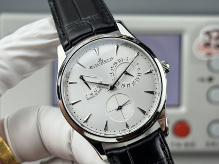 Jaeger-LeCoultre Master Ultra Thin Reserve de Marche Silver Dial Watch view 4