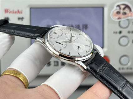 Jaeger-LeCoultre Master Ultra Thin Reserve de Marche Silver Dial Watch view 6