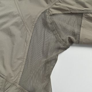 Lululemon Ventilated Mesh Sunscreen Jacket – Sage view 9