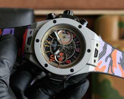 Hublot Big Bang Chronograph Steel Watch 48MM view 4