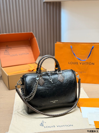 Louis Vuitton Speedy 30 Black Oil Wax Leather Bag view 2