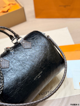 Louis Vuitton Speedy 30 Black Oil Wax Leather Bag view 7