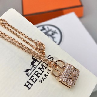 Hermès Constance Bag Pendant Necklace Gold view 3