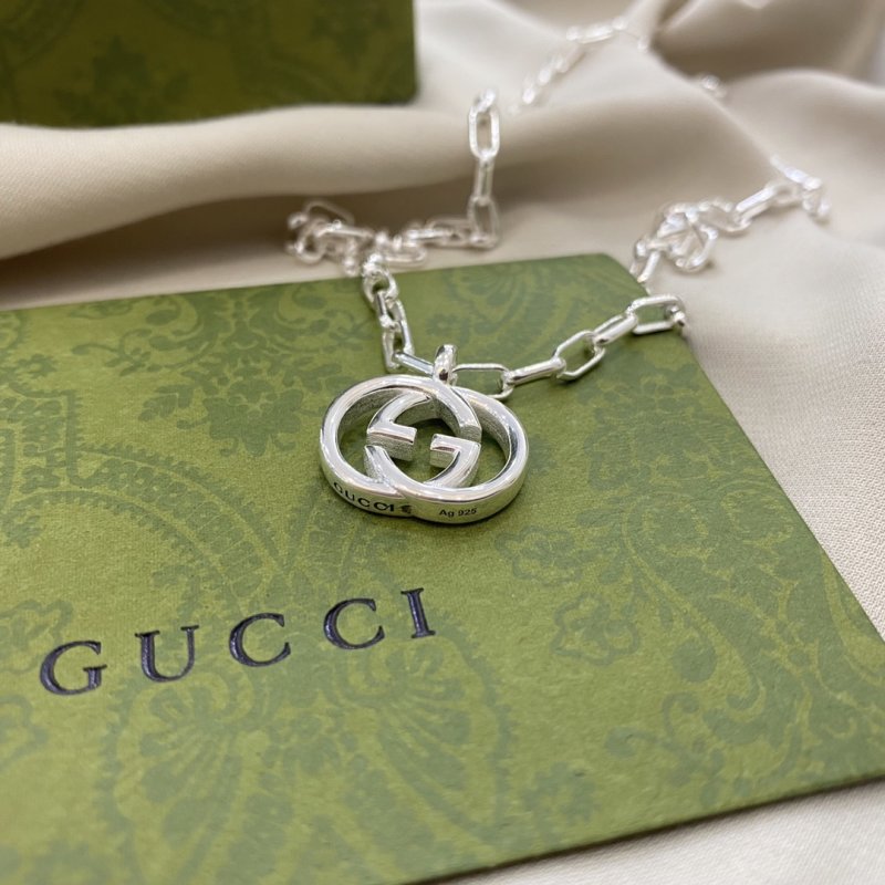 Gucci Double G Silver-Tone Chain Necklace view