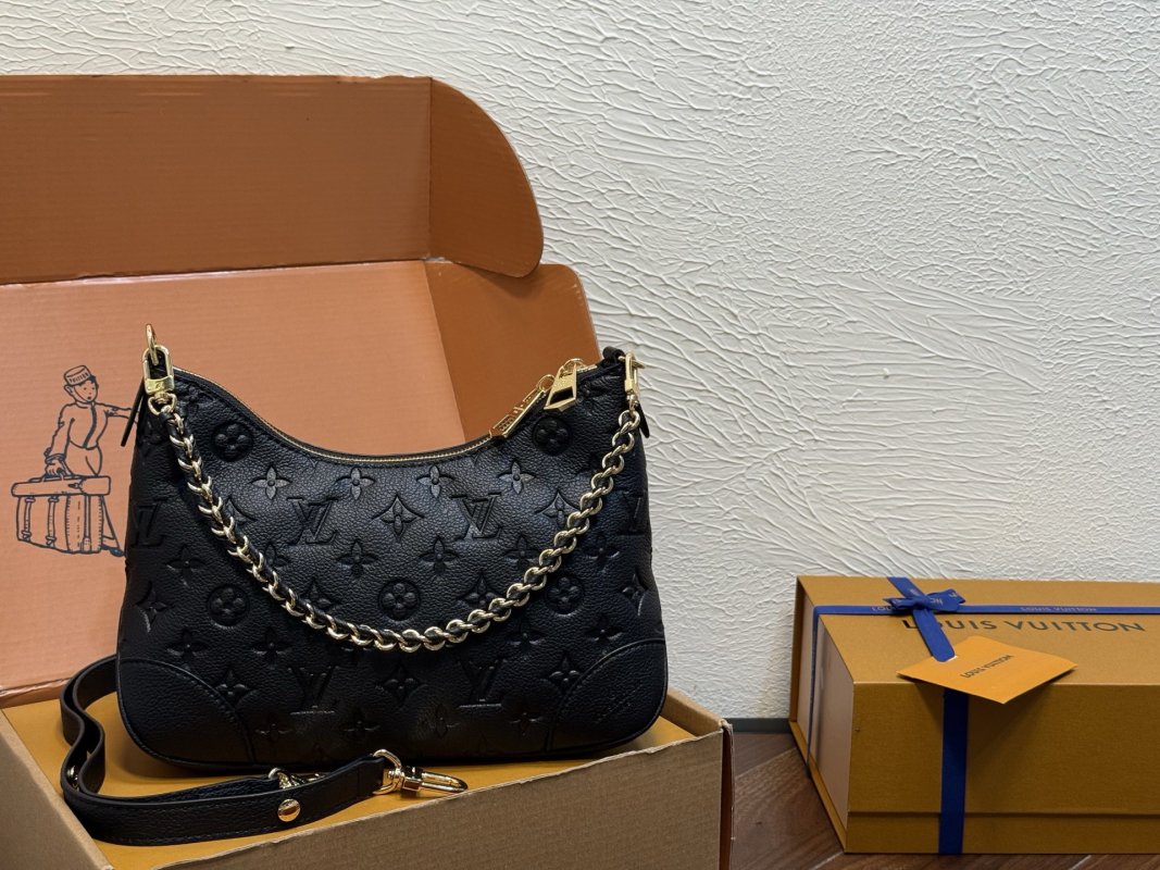Louis Vuitton Coussin PM Embossed Black Shoulder Bag