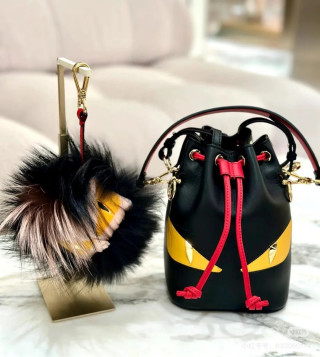 Monster Eye Bucket Bag Black Red Gold view 2