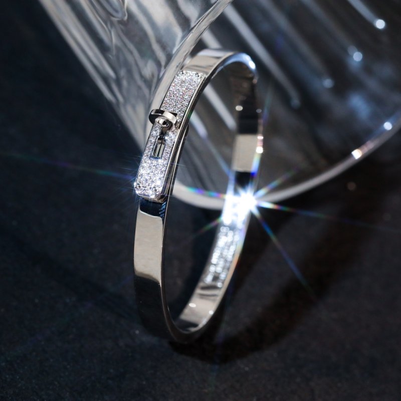 Hermès Kelly Diamond Pave White Gold Bangle Bracelet