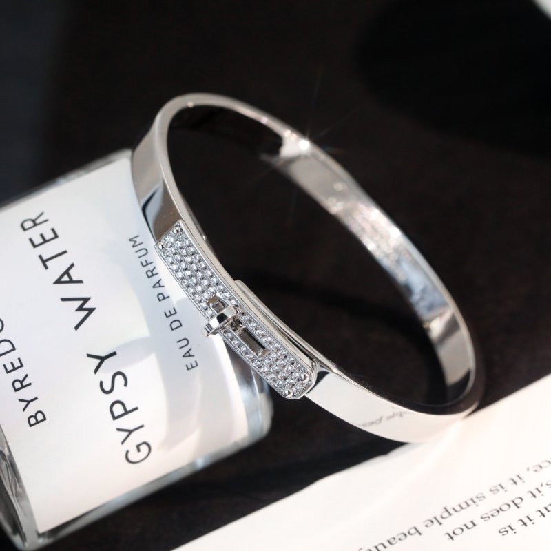 Hermès Kelly Diamond Pave White Gold Bangle Bracelet view