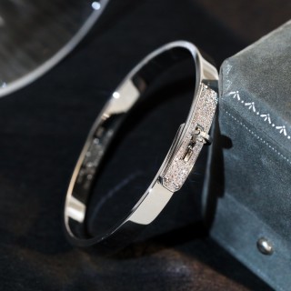 Hermès Kelly Diamond Pave White Gold Bangle Bracelet view 3