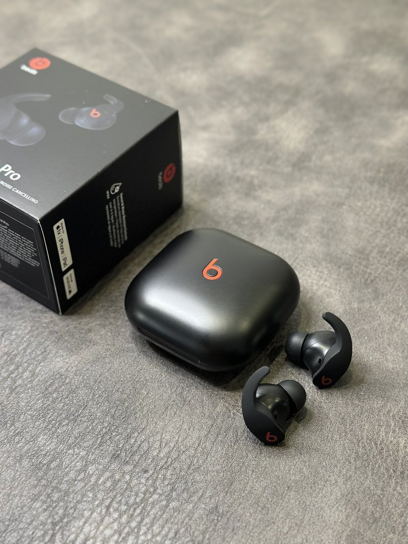 Beats Fit Pro True Wireless Earbuds - Black view