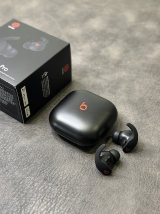 Beats Fit Pro True Wireless Earbuds - Black view 2