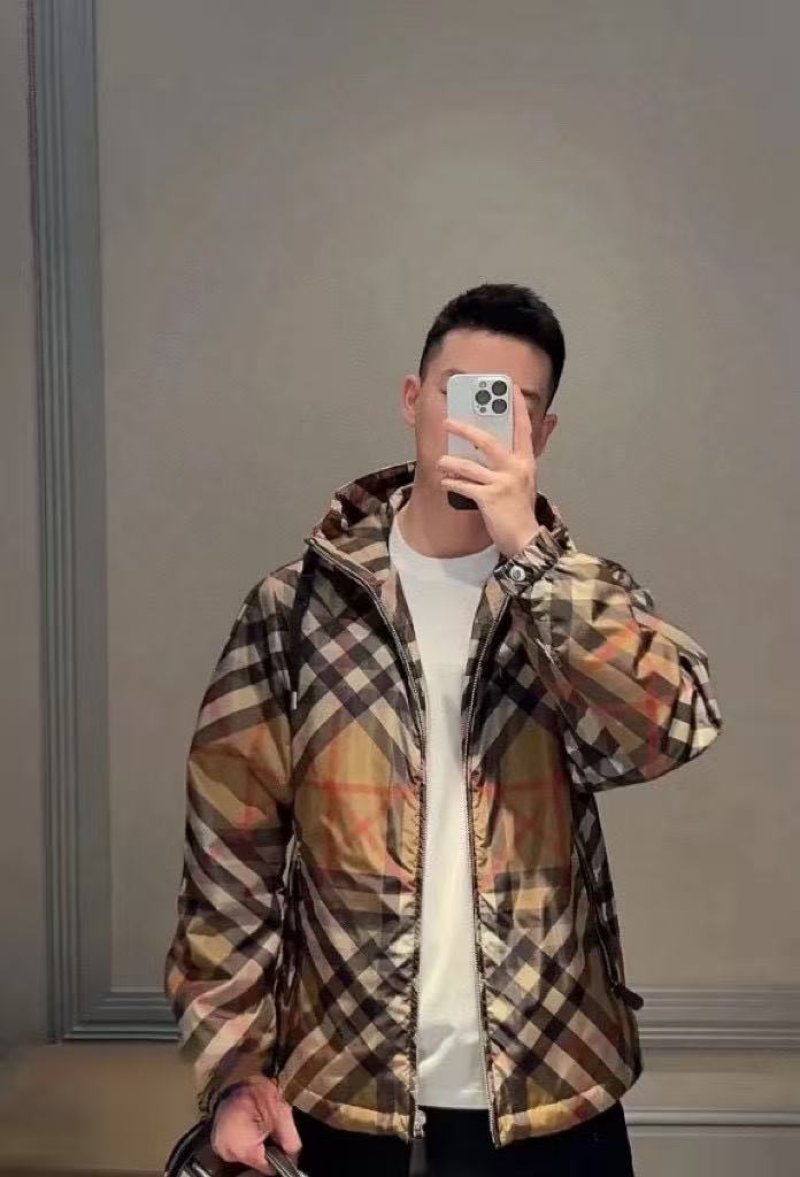 Burberry Vintage Check Hooded Jacket Brown