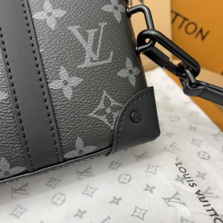 Louis Vuitton Soft Trunk Wallet Crossbody Bag Black view 5
