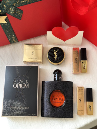YSL Black Opium Deluxe Gift Set with Fragrance, Cosmetics & Accessories view 6