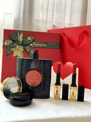 YSL Black Opium Deluxe Gift Set with Fragrance, Cosmetics & Accessories view 8
