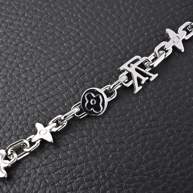 Louis Vuitton Monogram Craggy Daisy Chain Bracelet Silver view