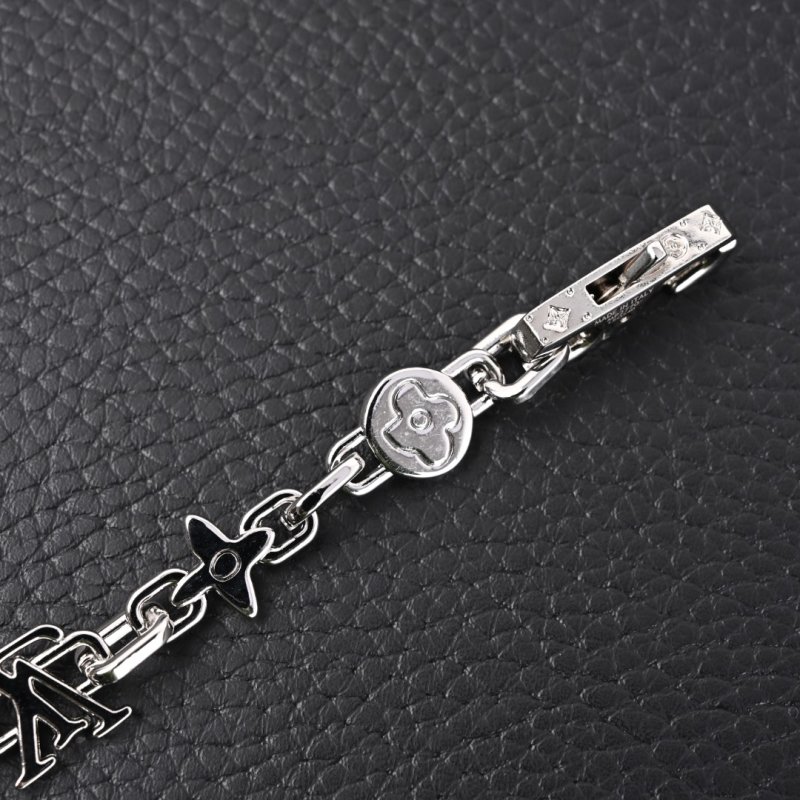 Louis Vuitton Monogram Craggy Daisy Chain Bracelet Silver view