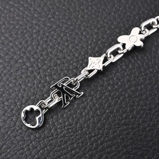 Louis Vuitton Monogram Craggy Daisy Chain Bracelet Silver view 5