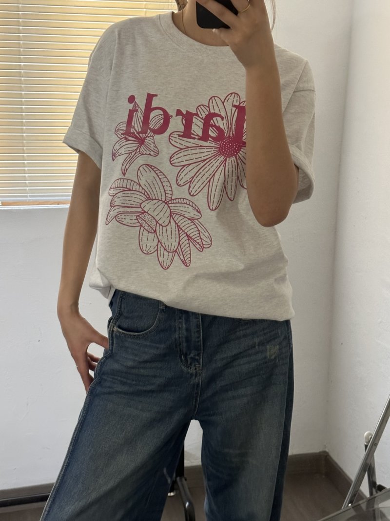 Margiela Dachshund Dog Graphic White T-Shirt view