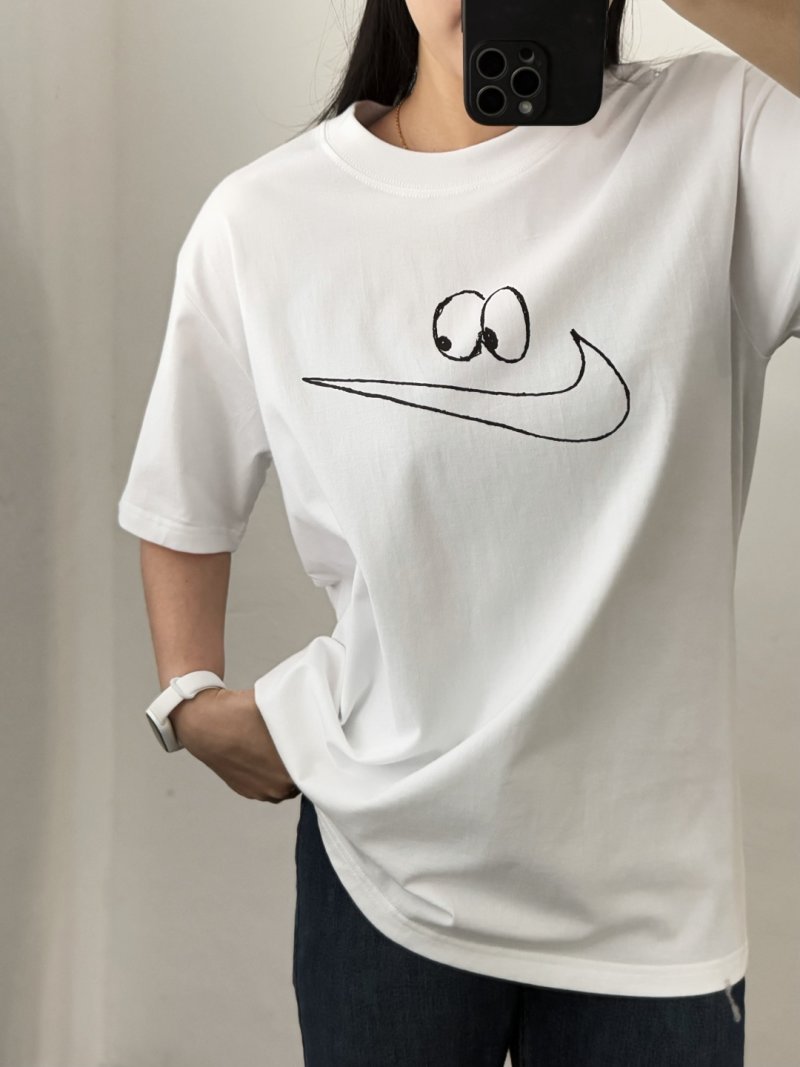 Margiela Dachshund Dog Graphic White T-Shirt view