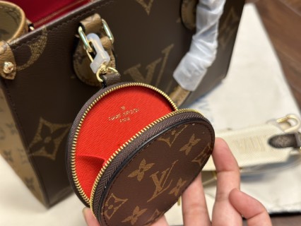 Louis Vuitton OnTheGo Monogram Canvas Tote Bag Small view 6