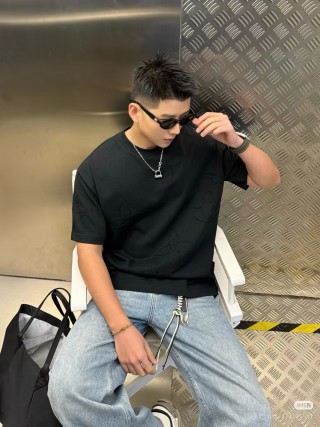 Black Oversized Crewneck Short Sleeve T-Shirt view 4