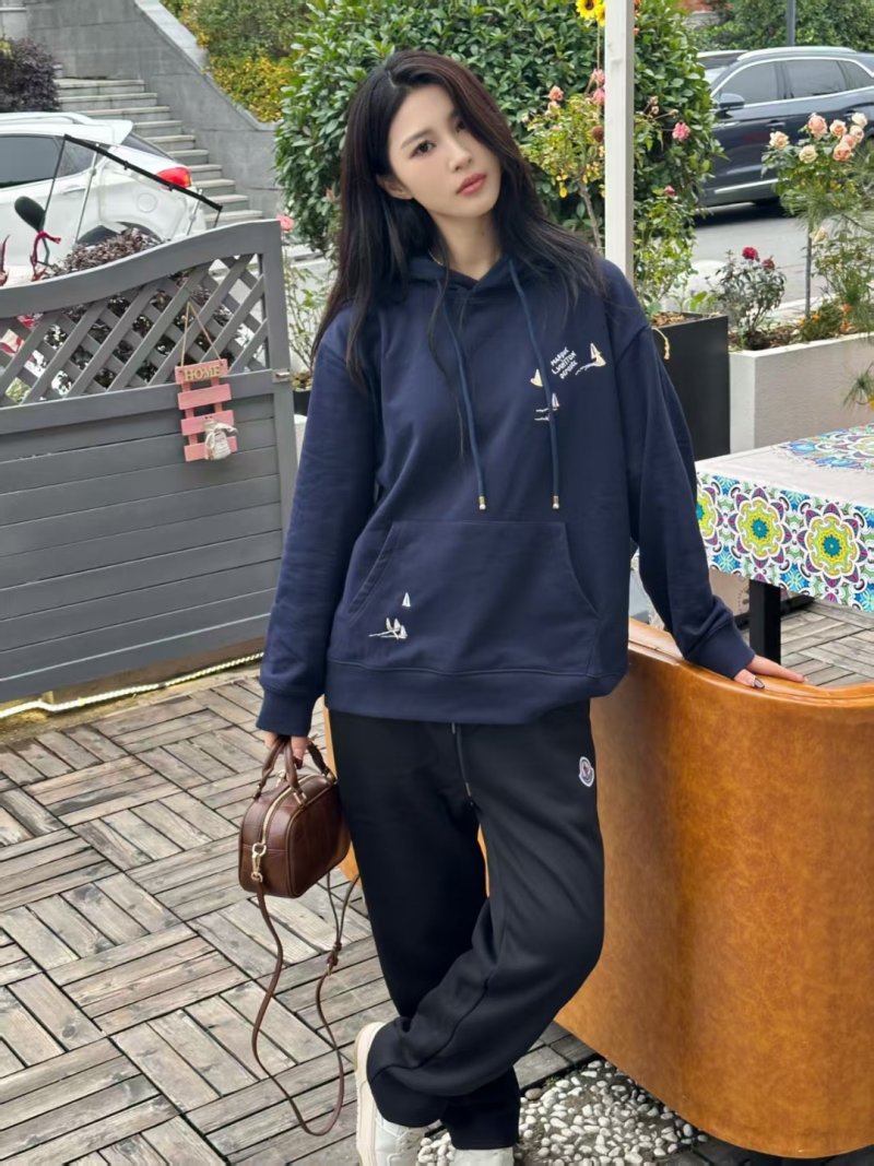 Moncler Black Jogger Pants with Logo Patch view