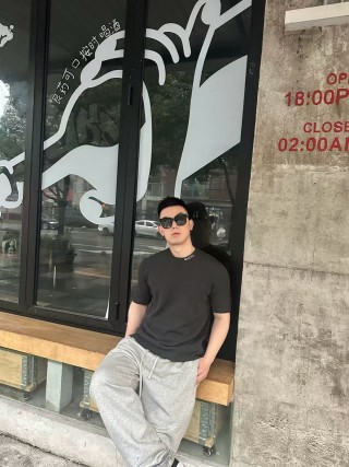 Gucci Black Crew Neck T-Shirt with Collar Logo view 2