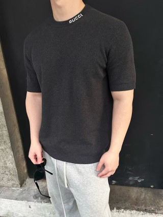 Gucci Black Crew Neck T-Shirt with Collar Logo view 3