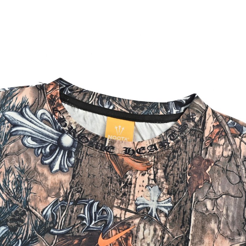 Baroque Gold & Black Ornamental Long Sleeve Tee view